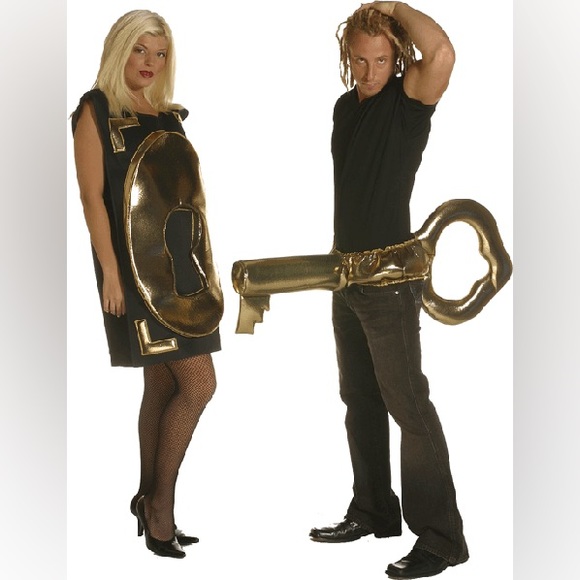 LV Lock & Key - Picture 2 of 2